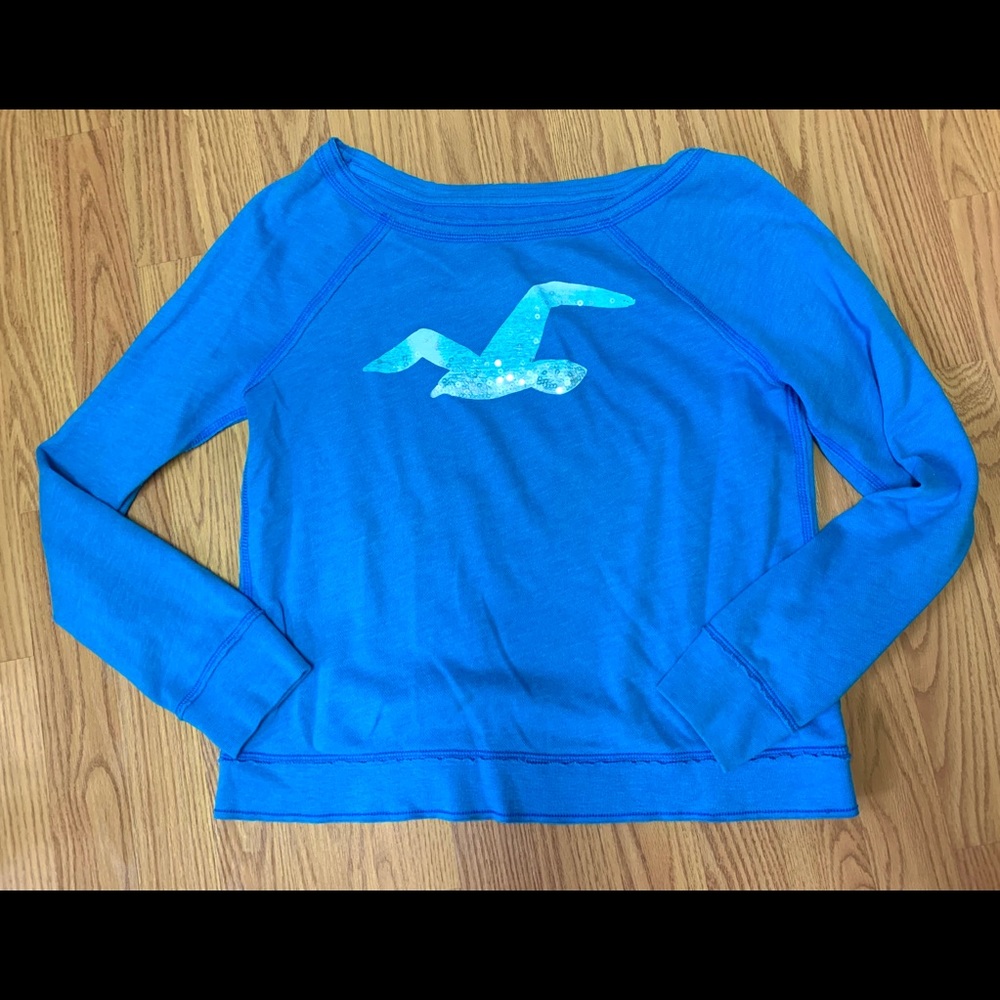 Hollister - size large